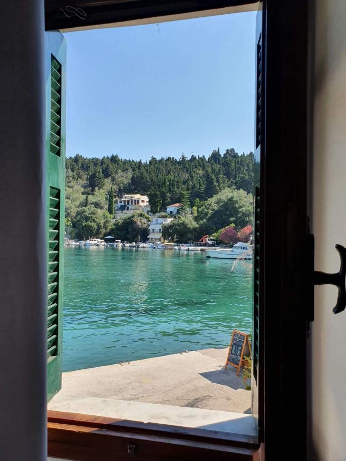 Dina Studio Lakka  Bagian luar foto