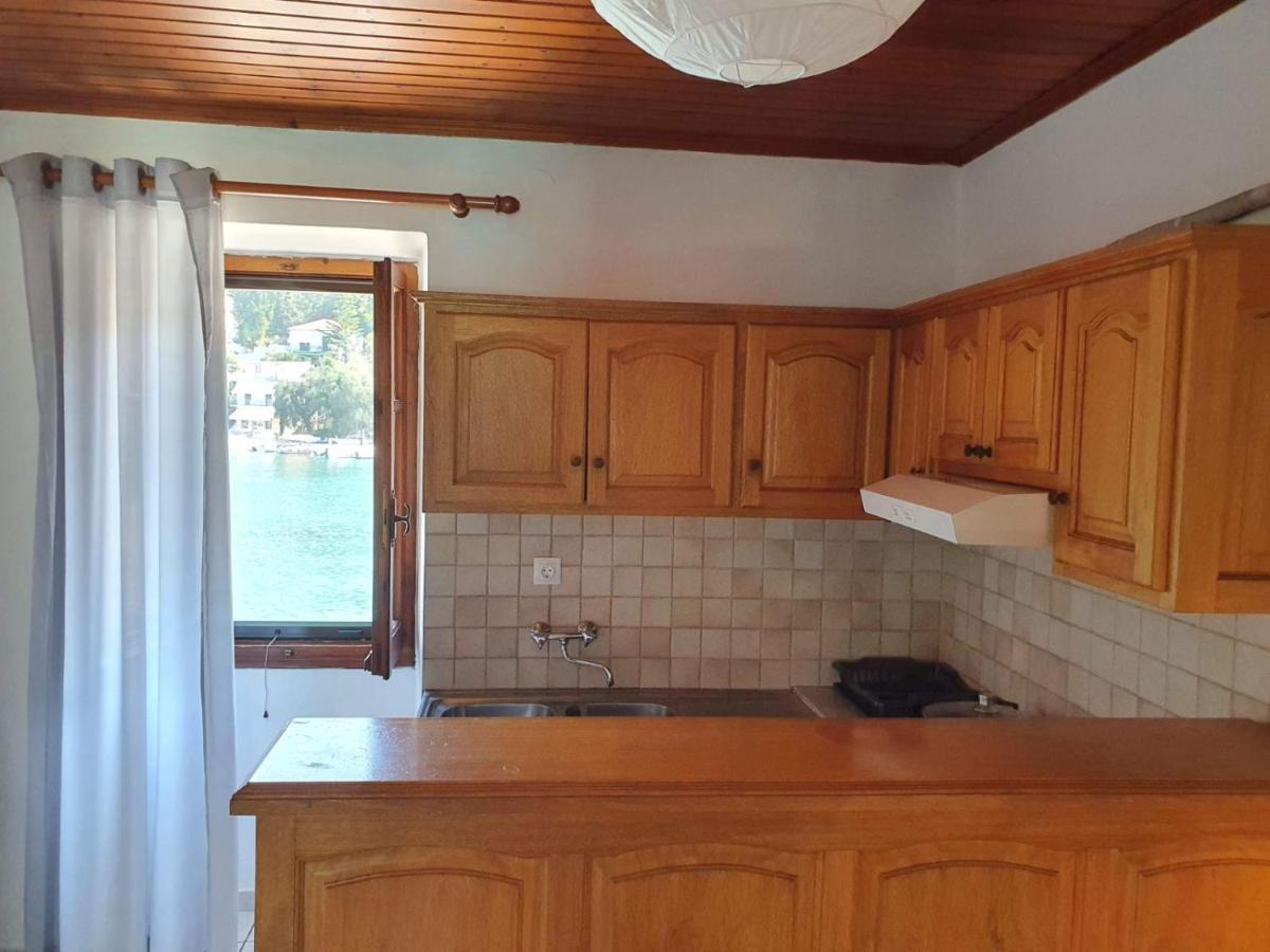 Dina Studio Lakka  Bagian luar foto